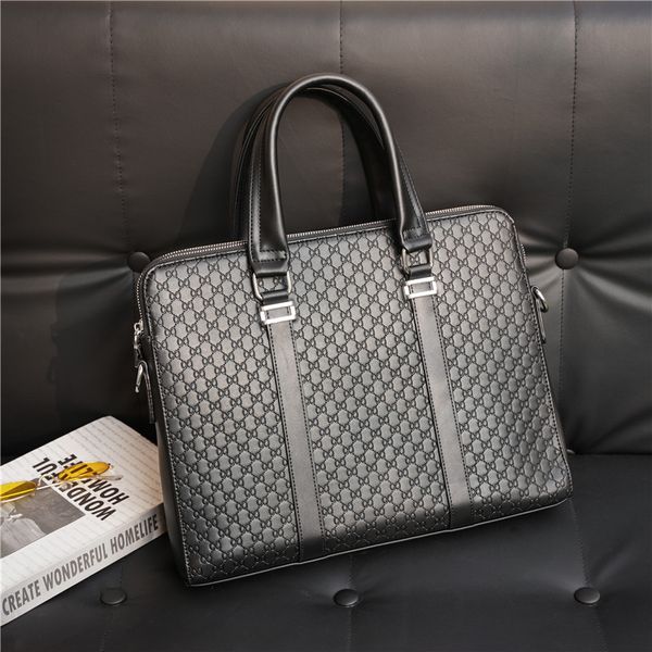 bag handbag 2021 korean men's business briefcase embossed single shoulder messenger horizontal multi grid layer, Black;red
bag handbag 2021 korean men's business briefcase embossed single shoulder messenger horizontal multi grid layer, Black;red