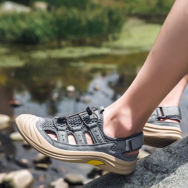 sandals light beach fashion mens breathable work shoes flip summer flops water blade air casual slippers sport, Black
sandals light beach fashion mens breathable work shoes flip summer flops water blade air casual slippers sport, Black