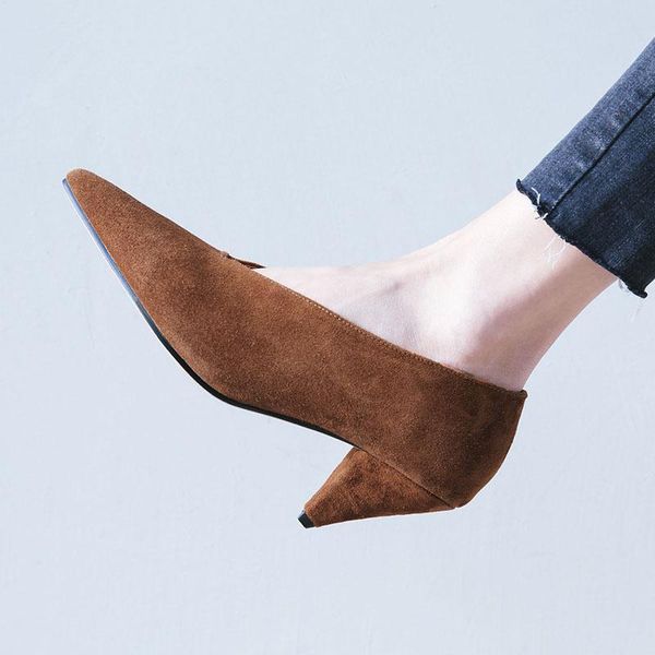 brand pointed toe women shoes genuine leather high heel woman pumps strange female dress, Black
brand pointed toe women shoes genuine leather high heel woman pumps strange female dress, Black