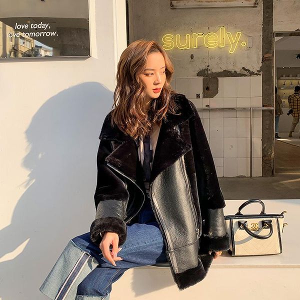 women's fur & faux menina bonita 2021 locomotive real natural wool winter jacket women coat double-faced genuine leather warm fashion o, Black
women's fur & faux menina bonita 2021 locomotive real natural wool winter jacket women coat double-faced genuine leather warm fashion o, Black