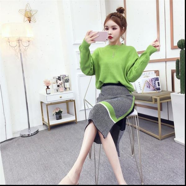 autumn winter elegant two pieces womens tracksuits set long sleeve knitted pullover sweater package hip skirt suit outfits n258, Gray
autumn winter elegant two pieces womens tracksuits set long sleeve knitted pullover sweater package hip skirt suit outfits n258, Gray