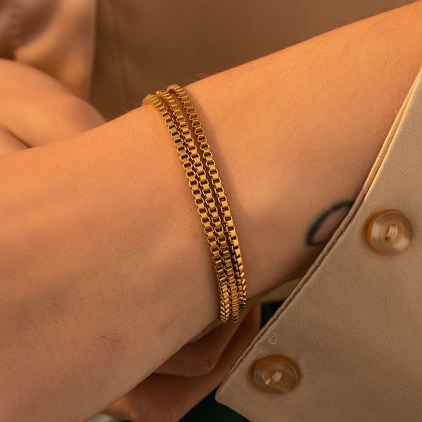 multilayer stainless steel gold color box chain bracelet fashion jewelry for men women steel link bracelets on the hand, Golden;silver
multilayer stainless steel gold color box chain bracelet fashion jewelry for men women steel link bracelets on the hand, Golden;silver