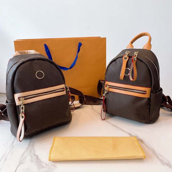 luxurys designers bags women tote brand letter embossing genuine leather backpack style with original dust bag 0005
luxurys designers bags women tote brand letter embossing genuine leather backpack style with original dust bag 0005