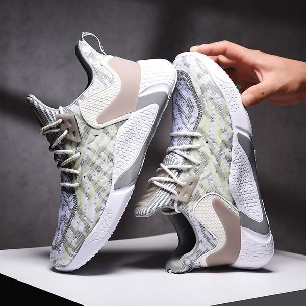 luminous running shoes sneakers men breathable casual male footwear light big size tenis masculino adulto sports
luminous running shoes sneakers men breathable casual male footwear light big size tenis masculino adulto sports
