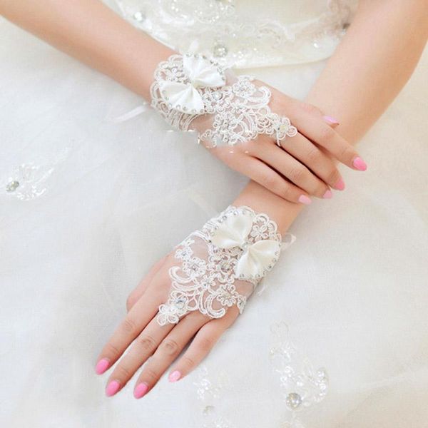 bridal gloves white fingerless ivory short wedding for bride crystals beaded bowknot lace glove accessories vl
bridal gloves white fingerless ivory short wedding for bride crystals beaded bowknot lace glove accessories vl