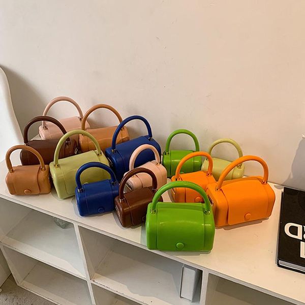 evening bags 2021 fashion shoulder solid color square handbags female travel crossbody pu leather messenger bag for women 
evening bags 2021 fashion shoulder solid color square handbags female travel crossbody pu leather messenger bag for women