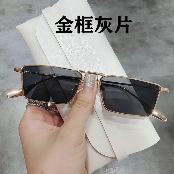 sunglasses 2021 ultra light small rectangular alloy for men and women brand retro punk pink transp, White;black
sunglasses 2021 ultra light small rectangular alloy for men and women brand retro punk pink transp, White;black