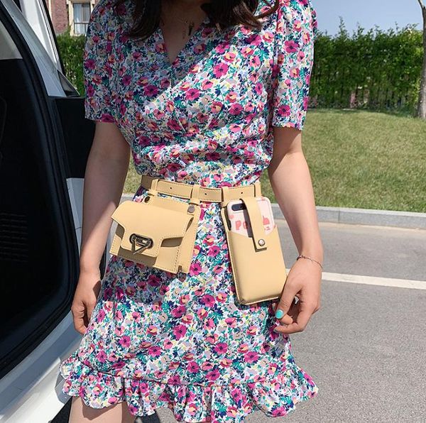 european and american fashion belt style waist bag women's 2021 hip hop personalized net red mobile phone bags
european and american fashion belt style waist bag women's 2021 hip hop personalized net red mobile phone bags