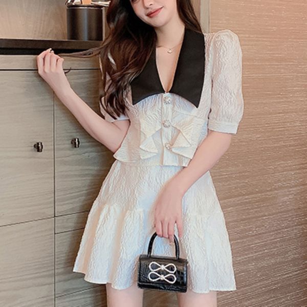 two piece dress french summer small fragrance sweet 2 set women single-breasted short shirt crop a-line skirt suits outfits gd, White
two piece dress french summer small fragrance sweet 2 set women single-breasted short shirt crop a-line skirt suits outfits gd, White
