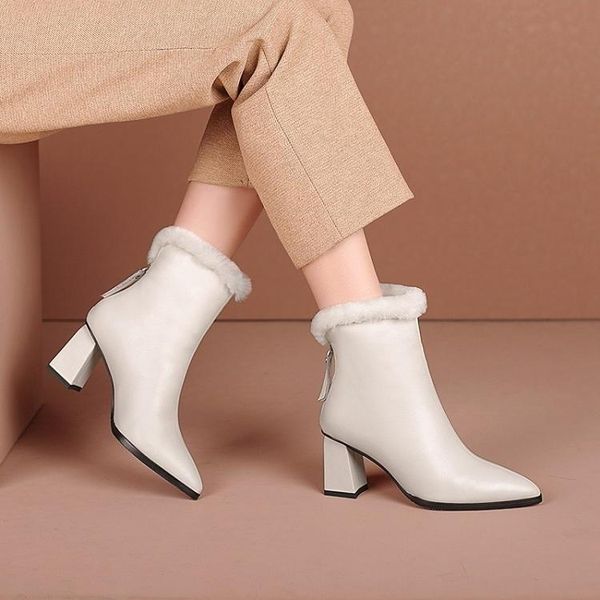 boots 2021 cowhide short pointed thick heel pure wool snow back zipper women's shoes, Black
boots 2021 cowhide short pointed thick heel pure wool snow back zipper women's shoes, Black