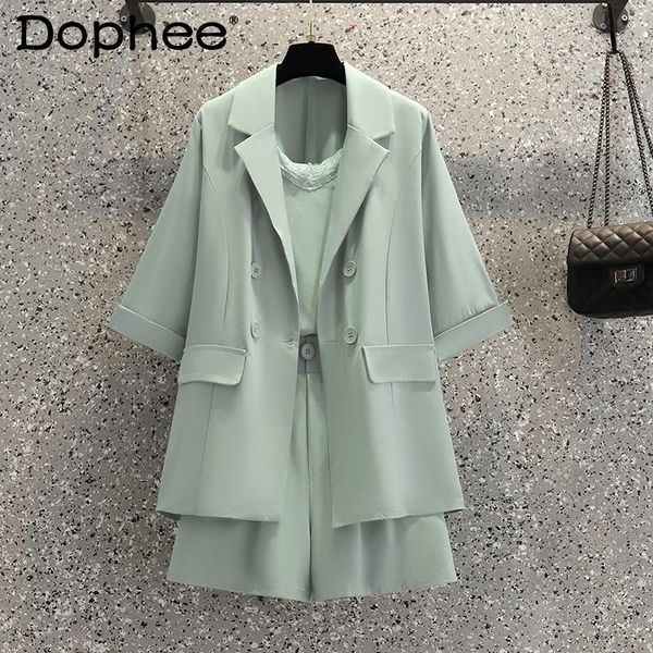 women's tracksuits suit summer clothing 2021 double breasted short sleeve blazer coat camisole wide leg shorts office lady three-piece, Gray
women's tracksuits suit summer clothing 2021 double breasted short sleeve blazer coat camisole wide leg shorts office lady three-piece, Gray