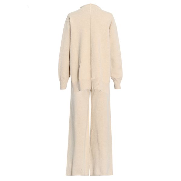 minimalist knitted two piece set for women o neck long sleeve sweater wide leg pants casual sets female 2021, Black;white
minimalist knitted two piece set for women o neck long sleeve sweater wide leg pants casual sets female 2021, Black;white