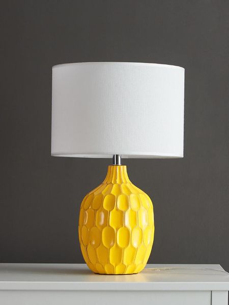 table lamps modern lamp bedroom bedside living room creative fashion romantic and cozy art wedding nail for domestic use
table lamps modern lamp bedroom bedside living room creative fashion romantic and cozy art wedding nail for domestic use