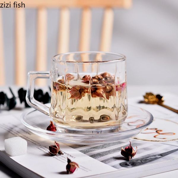 mugs creative glass water cup with handle household tea transparent office living room coffee mug home decor modern
mugs creative glass water cup with handle household tea transparent office living room coffee mug home decor modern