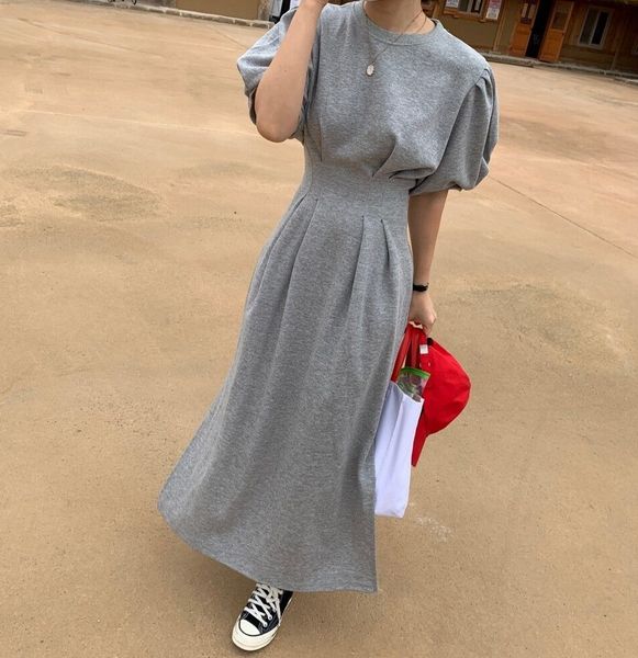 spring summer casual sports sweashirt dress women chic ruched puff sleeve pleated waist solid split long dresses 210514, Black;gray
spring summer casual sports sweashirt dress women chic ruched puff sleeve pleated waist solid split long dresses 210514, Black;gray
