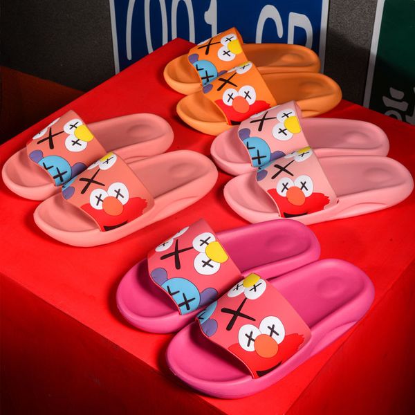 2021 new luxury women summer slides couple cartoon graffiti slippers women casual indoor slippers brand shoes zapatillas mujer, Black
2021 new luxury women summer slides couple cartoon graffiti slippers women casual indoor slippers brand shoes zapatillas mujer, Black