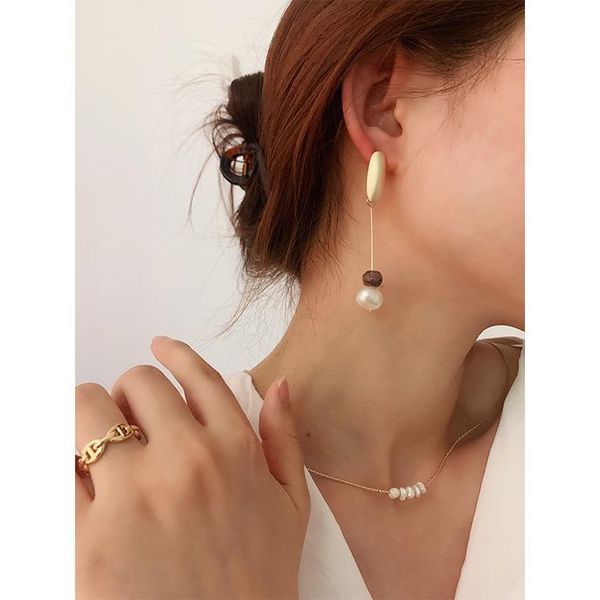 hoop & huggie natural baroque pearl long earrings women's stone metal silver needle retro temperament versatile, Golden;silver
hoop & huggie natural baroque pearl long earrings women's stone metal silver needle retro temperament versatile, Golden;silver