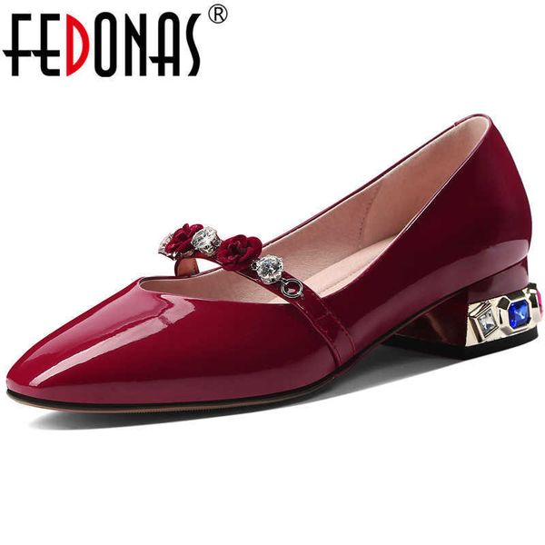 fashion genuine leather women shoes with crystal thick heels pumps summer wedding party woman 210528, Black
fashion genuine leather women shoes with crystal thick heels pumps summer wedding party woman 210528, Black