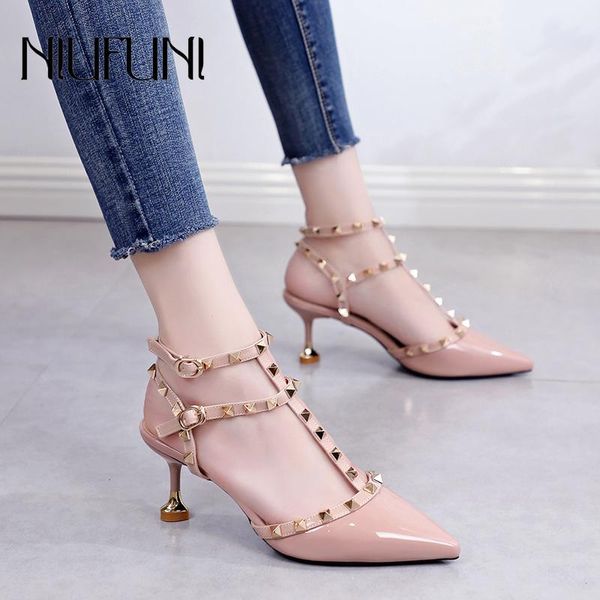 sandals women's pointed rivet belt buckle metal bright leather summer simple woman shoes solid color fine high heel, Black
sandals women's pointed rivet belt buckle metal bright leather summer simple woman shoes solid color fine high heel, Black