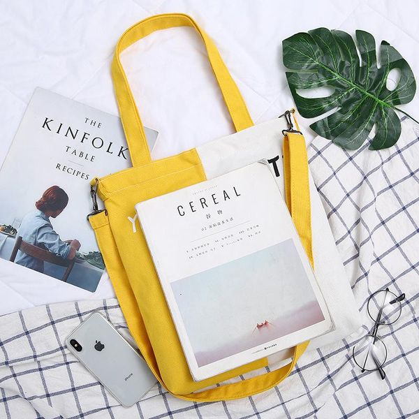 evening bags contrasting color design canvas material large-capacity summer 2021 simple and fashionable handbag handbags luxury designer 
evening bags contrasting color design canvas material large-capacity summer 2021 simple and fashionable handbag handbags luxury designer