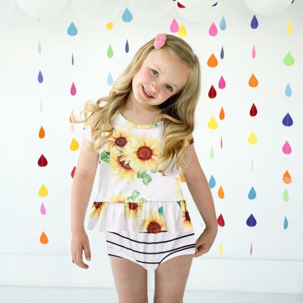 clothing sets born infant baby girls clothes summer o-neck short sleeve ruffle sunflower print + stripe shorts casual outfits, White
clothing sets born infant baby girls clothes summer o-neck short sleeve ruffle sunflower print + stripe shorts casual outfits, White