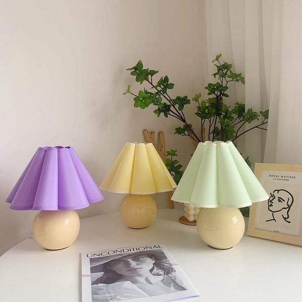 table lamps retro small lamp nordic fold bedroom bedside vintage cute shades tafel lampen room decoration eb50td
table lamps retro small lamp nordic fold bedroom bedside vintage cute shades tafel lampen room decoration eb50td