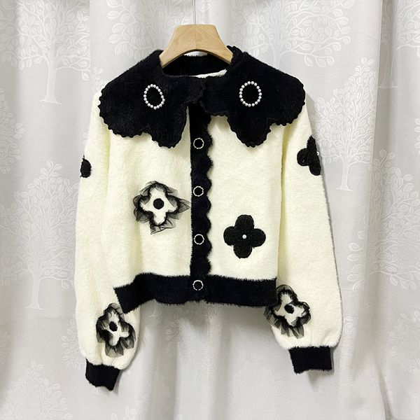 1216 2021 milan style spring summer brand same style sweater print long sleeve lapel new cardigan women white clothes xue, White;black
1216 2021 milan style spring summer brand same style sweater print long sleeve lapel new cardigan women white clothes xue, White;black