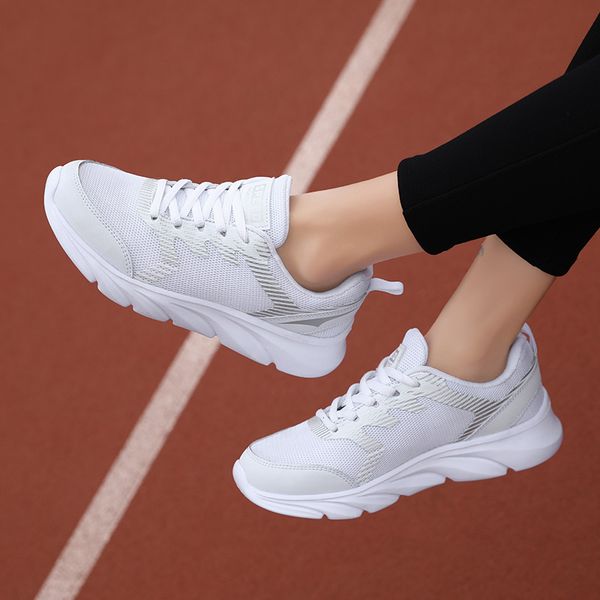 wholesale 2021 tennis for mens womens sports running shoes super light breathable runners black white pink outdoor sneakers eur 35-41 wy04-8
wholesale 2021 tennis for mens womens sports running shoes super light breathable runners black white pink outdoor sneakers eur 35-41 wy04-8