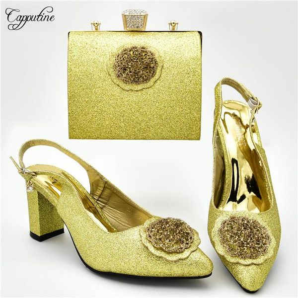 dress shoes gorgeous gold design pump matching with clutch bag set for wedding/party 108-5 heel height 7cm, Black
dress shoes gorgeous gold design pump matching with clutch bag set for wedding/party 108-5 heel height 7cm, Black