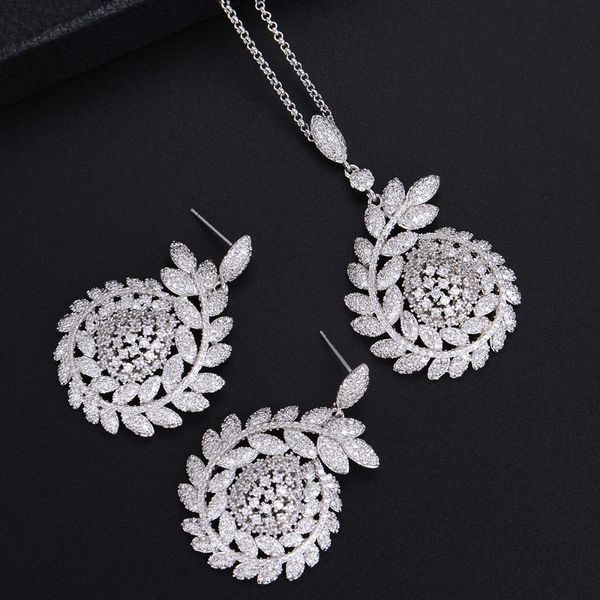 earrings & necklace larrauri trendy women jewelry sets deluxe long chain flower pendant drop dangle wedding 2021, Silver
earrings & necklace larrauri trendy women jewelry sets deluxe long chain flower pendant drop dangle wedding 2021, Silver