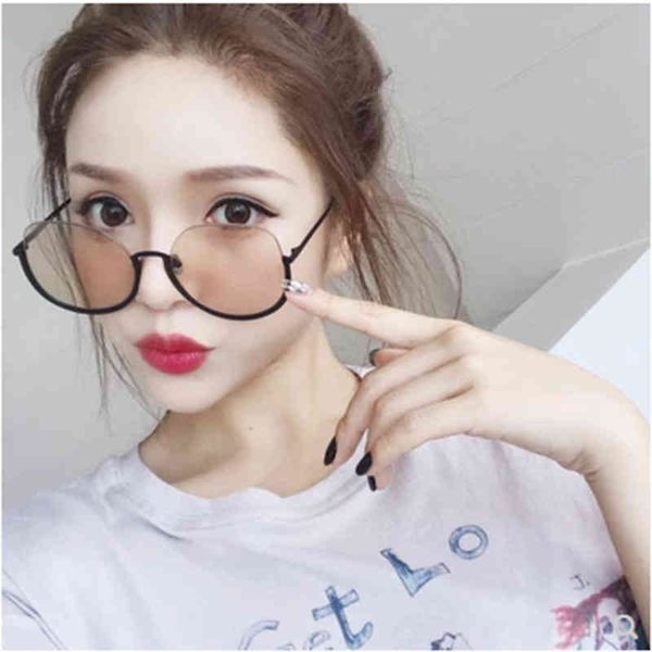 fashion sunglass women digner sunglass half velg oversized sunglass cool street tone decoration driving shad eyewearmst9, White;black
fashion sunglass women digner sunglass half velg oversized sunglass cool street tone decoration driving shad eyewearmst9, White;black
