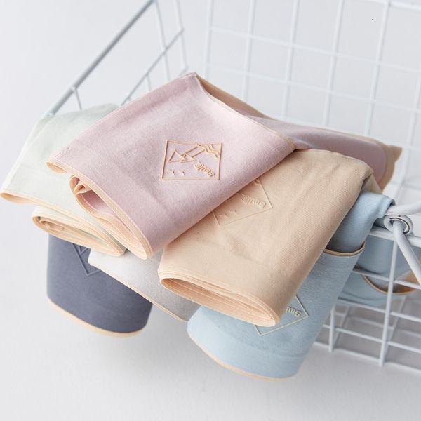 new type of women's antibacterial middle waist traceless underwear 100% cotton grade rubber drop color contrast and, Black;pink
new type of women's antibacterial middle waist traceless underwear 100% cotton grade rubber drop color contrast and, Black;pink