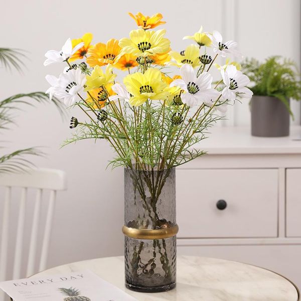 decorative flowers & wreaths 3 heads silk field cosmos artificial gesanghua daisy fake gerbera bouquet for wedding room decoration
decorative flowers & wreaths 3 heads silk field cosmos artificial gesanghua daisy fake gerbera bouquet for wedding room decoration