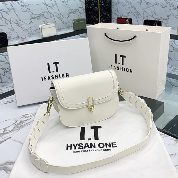 new handbags design advanced summer women's 2021 fashion single shoulder cross arm saddle bag factory direct sale
new handbags design advanced summer women's 2021 fashion single shoulder cross arm saddle bag factory direct sale