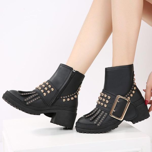 boots rivets genuine leather booties buckle straps thick heel black ankle women studded decorated woman motorcycle 2021
boots rivets genuine leather booties buckle straps thick heel black ankle women studded decorated woman motorcycle 2021