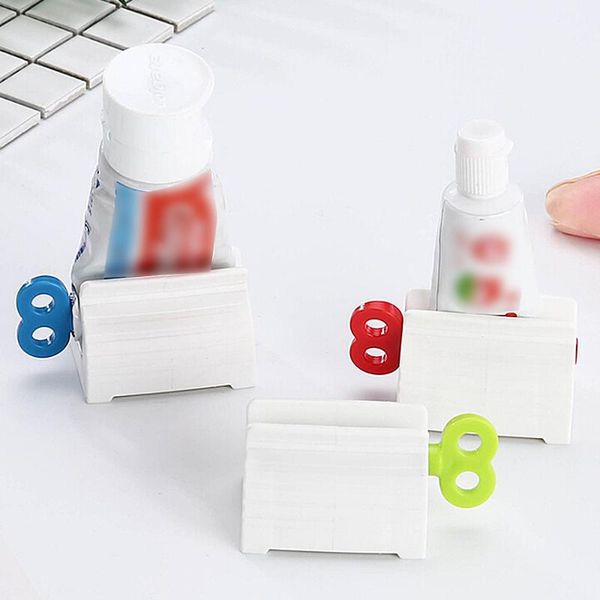 toothbrush holders household toothpaste squeezer high temperature resistance easy to use bathroom product
toothbrush holders household toothpaste squeezer high temperature resistance easy to use bathroom product