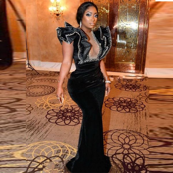 luxury velour evening dresses sheer high neck long beaded vestido de fiesta ruffle pleat prom gowns velvet robe de soiree, Black;red
luxury velour evening dresses sheer high neck long beaded vestido de fiesta ruffle pleat prom gowns velvet robe de soiree, Black;red