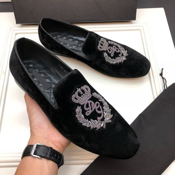 designer hand-embroidered men's shoes quality brand comfortable one-step casual velvet luxury dress shoes, Red;white
designer hand-embroidered men's shoes quality brand comfortable one-step casual velvet luxury dress shoes, Red;white