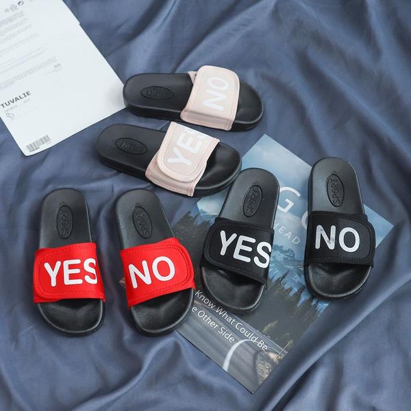 slipper kids shoes 2021 summer fashion girls black indoor sandals children casual non-slip letter slippers toddler shoe, Black;grey
slipper kids shoes 2021 summer fashion girls black indoor sandals children casual non-slip letter slippers toddler shoe, Black;grey