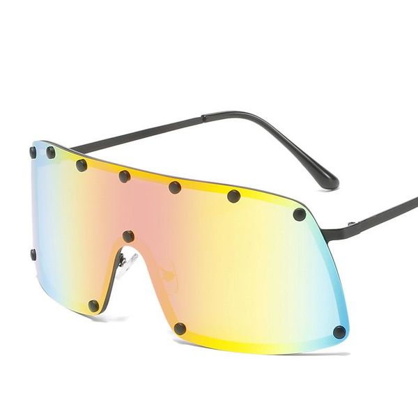 outdoor eyewear 2021 male lady fashion brand designer big frame sunglasses protection against wind sand sun glasses men women
outdoor eyewear 2021 male lady fashion brand designer big frame sunglasses protection against wind sand sun glasses men women