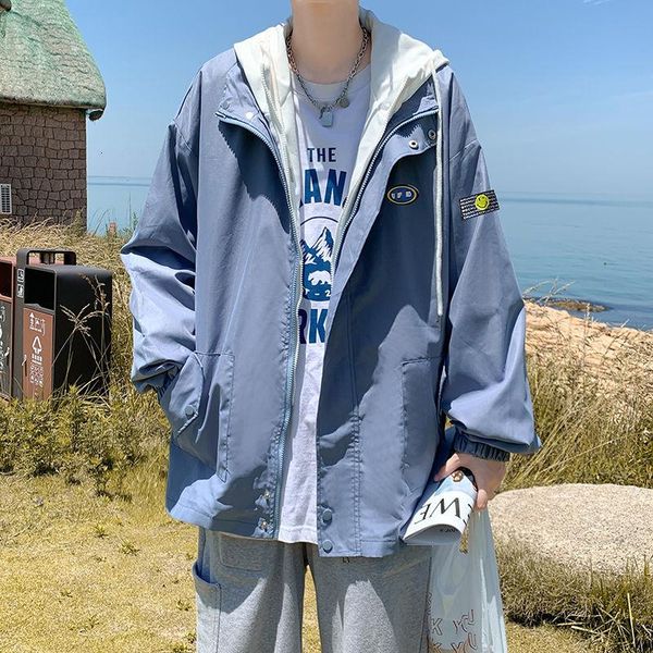 men's jackets oversized overalls jacket harajuku fashion hooded male coat korean style casual clothing fake two pieces 2021, Black;brown
men's jackets oversized overalls jacket harajuku fashion hooded male coat korean style casual clothing fake two pieces 2021, Black;brown