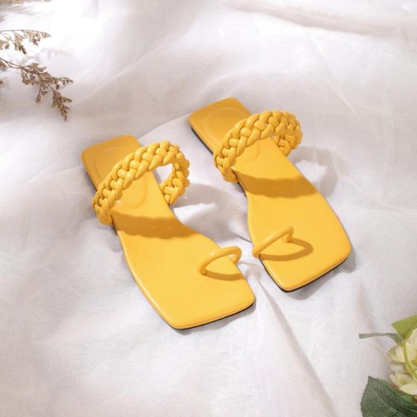 women's weave yellow slipper 2021 outdoor beach slippers pu leather women slides ladies flat casual toe ring soft comfort shoes, Black
women's weave yellow slipper 2021 outdoor beach slippers pu leather women slides ladies flat casual toe ring soft comfort shoes, Black