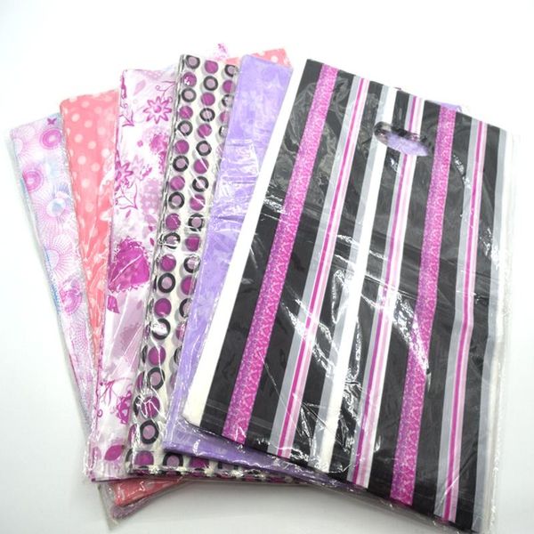 gift wrap 100pcs 25x35cm bags handles plastic bag for clothes storage party supplies shopping packaging wedding decoration
gift wrap 100pcs 25x35cm bags handles plastic bag for clothes storage party supplies shopping packaging wedding decoration