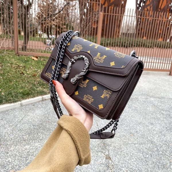 purses outlet spring new pu small square bag fashion style chain single shoulder women's messenger
purses outlet spring new pu small square bag fashion style chain single shoulder women's messenger