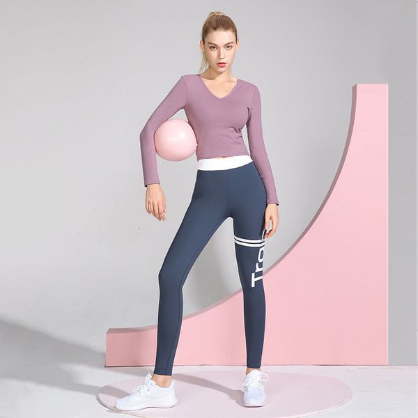 tracksuits luxury yoga wearlulu suit running quick dry sports t-shirt women's high waist tight yoga pants two piece set, Gray
tracksuits luxury yoga wearlulu suit running quick dry sports t-shirt women's high waist tight yoga pants two piece set, Gray