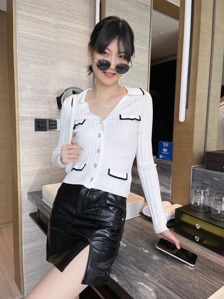 women's jackets 2021 summer v-neck temperament elegant waist close slim knit long sleeve single breasted cardigan, Black;brown
women's jackets 2021 summer v-neck temperament elegant waist close slim knit long sleeve single breasted cardigan, Black;brown
