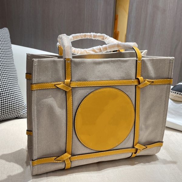 5a+designer bags tote bag luxury handbags high-quality canvas handbag high-capacity fashion brand with exquisite packaging and original box
5a+designer bags tote bag luxury handbags high-quality canvas handbag high-capacity fashion brand with exquisite packaging and original box