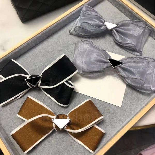 2021 advanced women headband fashion advanced headband letter hair ornament tie headband hairpin jewelry party gift (no box), Golden;silver
2021 advanced women headband fashion advanced headband letter hair ornament tie headband hairpin jewelry party gift (no box), Golden;silver