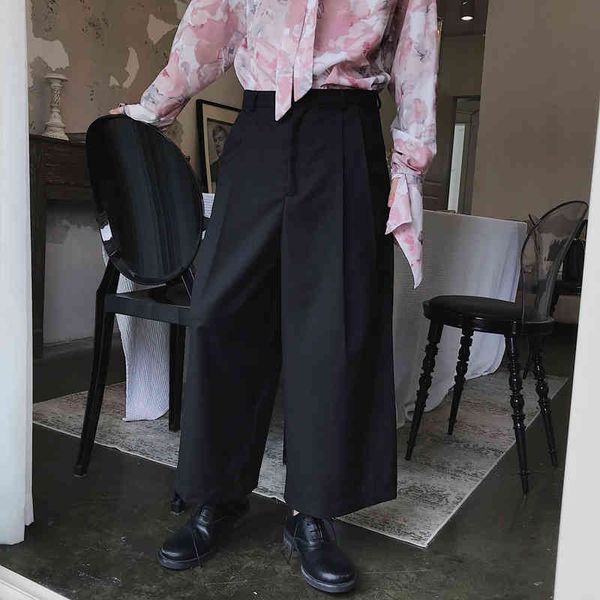 pant four seasons, straight, thin, nine-point pants, haren, loose legs xrgk, Black
pant four seasons, straight, thin, nine-point pants, haren, loose legs xrgk, Black