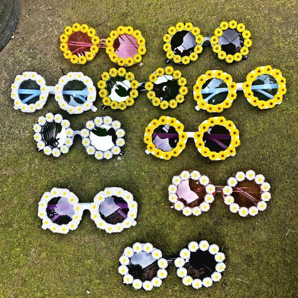sunglasses designs kids round shades sun flower baby eyewear 2021 party cool eyeglasses children gafas de sol, Blue
sunglasses designs kids round shades sun flower baby eyewear 2021 party cool eyeglasses children gafas de sol, Blue
